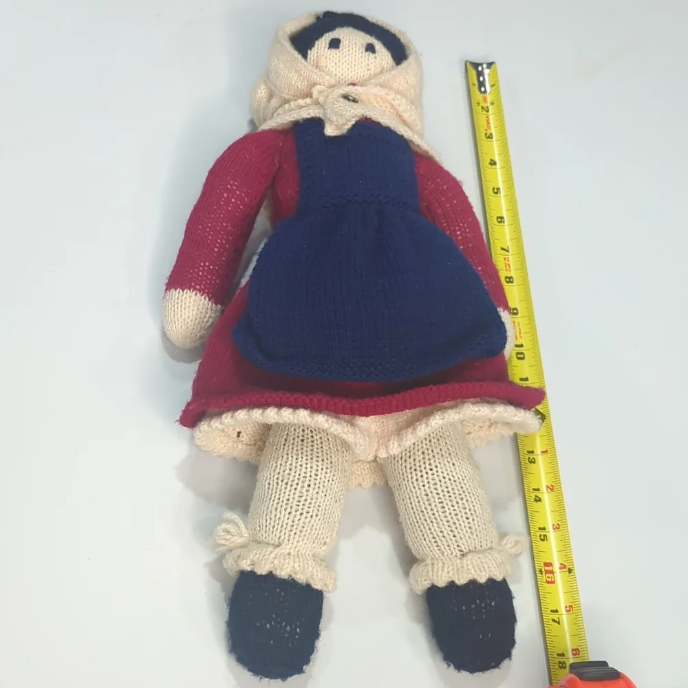 Vintage 1980's Crochet/Knit Handmade Prairie Doll Grandmother Doll